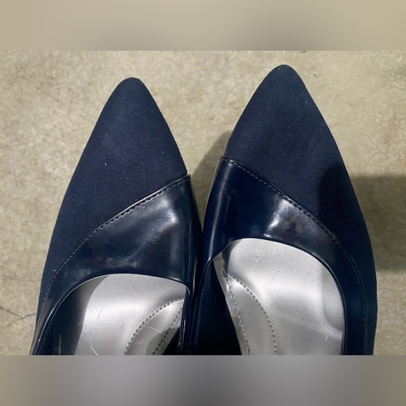 Woman's shoes-Sz 7.5  Excellent Condition Comfort Plus By Predictions High Heal - Picture 4 of 13